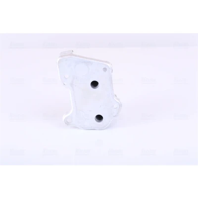 Imagen de NISSENS 90978 Radiador de aceite sin alojamiento del filtro OPEL: Astra H GTC, Hatchback, Berlina, VAUXHALL: Mk5 Kombi