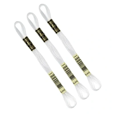 Imagen de DMC Pack de 3 madejas Mouliné Spécial 117MC BLANCO Hilo bordar 100% algodón Se adapta a todas las técnicas y soportes bordado, ideal para el punto cruz