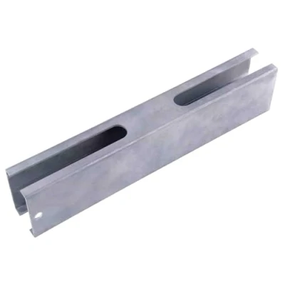 Imagen de Alberts 672638 Adaptador para postes de valla, prolongar valla existentes, galvanizado en caliente, longitud 250 mm, 60 x 40 mm