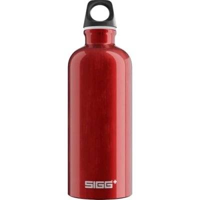Imagen de SIGG Traveller Red botella cantimplora (0.6 L), con tapa hermética sin sustancias nocivas, de aluminio ligera