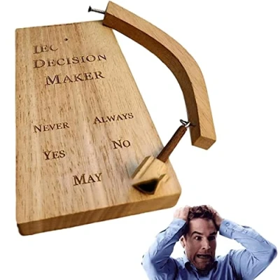 Imagen de UGIF Tomador de Decisiones Madera, Decision Maker Pendulo Español, sí o no Péndulo, Interesante Magnética Juguete Pelota con 5 Opciones, Adivinación Recuerdo