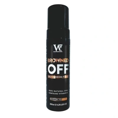 Imagen de Browned Off Mousse autobronceador WATERMANS de luz a media (200 ml) con aloe vera. Espuma autobronceadora ligera media, los mejores productos bronceado