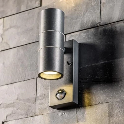 Imagen de CGC Lighting Aplique de exterior IP44 arriba y abajo GU10 acero inoxidable con sensor movimiento PIR (Gris)