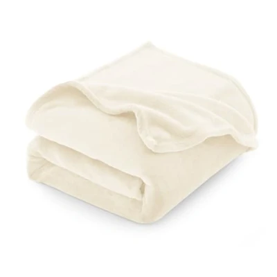 Imagen de CozyLux Manta Franela Reversible para Cama 90, Sofá 130x150 cm, de Microfibra, Suave, Cálida, Transpirable, Blanco Crema