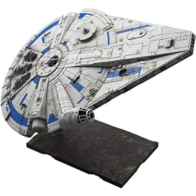 Imagen de Bandai Hobby Solo: A Star Wars Story Millennium Falcon (LandoCalrissian Version), 1/144 Plastic Model Kit