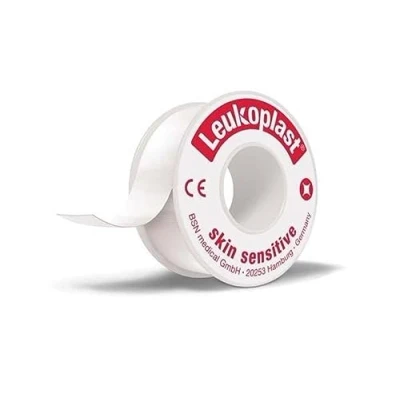 Imagen de Leukoplast Skin Sensitive Cerotto in Nastro Adesivo 2,5 cm x 2,6 m, 1 Pezzo