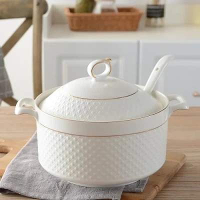 Imagen de NNYCC Sopera de Sopa Blanca con Dorado Diseño, Porcelana Cuenco para Servir Doble Mango Tapa y Cuchara Vajilla,2.2L