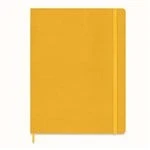 Imagen de Moleskine Cuaderno Clásico de Papel Liso, Tapa Dura Seda y Cierre Elástico, Tamaño XL, Color Amarillo Anaranjado