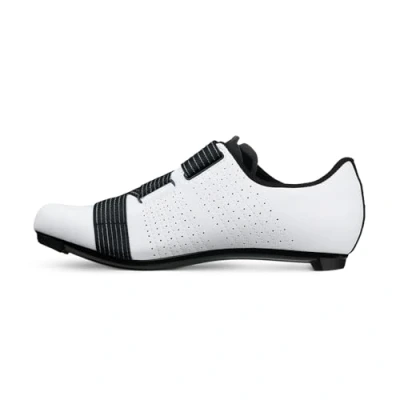 Imagen de Zapatillas de ciclismo carretera Fizik R5, reforzadas con carbono, microtex y ajuste fino