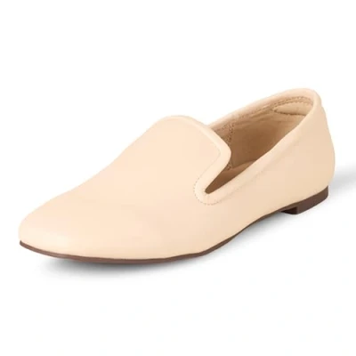 Imagen de Amazon Essentials Mocasines Suaves y Minimalistas Mujer, Beige Pálido Cuero de Imitación, 40 EU