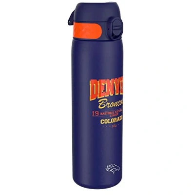 Imagen de Ion8 Botella de Agua Acero Inoxidable, 600ml, a Prueba Fugas, Fácil Abrir, Aptas para Lavavajillas, Cerradura Segura, Asa Transporte, Limpiar, Diseño en Relieve, NFL Broncos