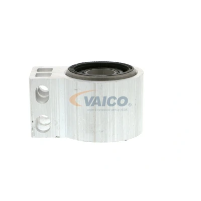 Imagen de VAICO V40 1389 Silentblock Brazo de Suspension Original calidad Eje delantero, posterior 65,4 OPEL: Astra J Hatchback, Sports Tourer