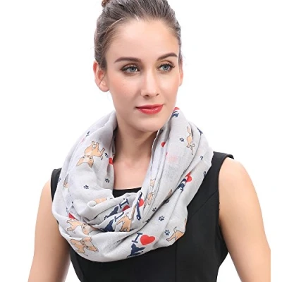 Imagen de Lina &amp; Lily Bufanda Infinita Snood con Estampado de Perros Chihuahua (Gris claro)