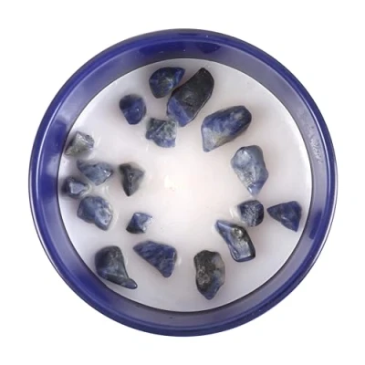 Imagen de Something Different Wholesale Mejora tu horóscopo de Tauro con nuestra vela del zodiaco ámbar y vainilla, impregnada lapislázuli para confianza en ti mismo, un regalo espiritual