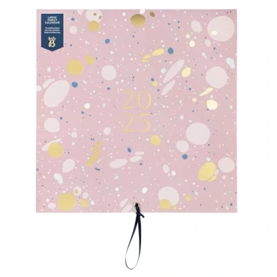 Imagen de Busy B Calendario Familiar de Pared Grande 2025 Diseño Spray Rosa mensual para familias atareadas con 5 columnas y bolsillos almacenamiento pegatinas colores