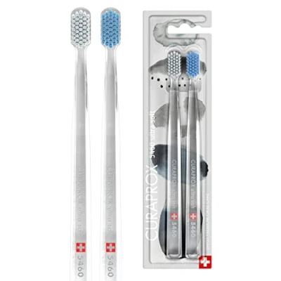Imagen de Edicion Limitada Curaprox Winter Edition CS 5460 Cepillo de dientes manual ultrasuave