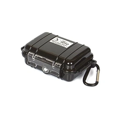 Imagen de PELI 1010 Micro Case, Protección estanca para pequeñas pertencias en actividades al aire libre como kayak, escalada, playa o windsurf, IP67 estanca, 0,3L de capacidad, fabricada EE.UU., color negro
