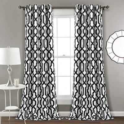 Imagen de Lush Decor Edward Cortinas enrejadas filtrantes de luz para Sala, Comedor, Dormitorio (par), Blanco y Negro, 52 Pulgadas Ancho x 95 Largo