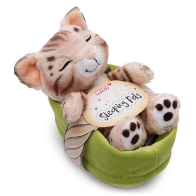 Imagen de NICI Peluche gato Bengala 12cm, durmiendo en la cesta para abrazar y amar Producido sosteniblemente a partir de materiales reciclados 49747
