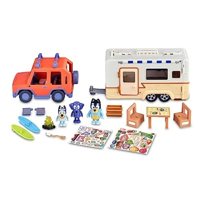 Imagen de Bluey Set Family Cruiser + Campervan, Playset Conjunto de Coche la Familia Caravana Vacaciones, con 3 Figuras, 10 Accesorios y Pegatinas Decorativas, años Famosa (BLY53000)