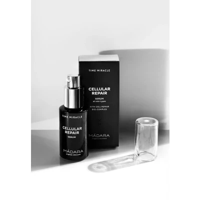 Imagen de MÁDARA Time Miracle Cellular Serum, 30ml. Suero antienvejecimiento con antioxidantes vegetales, ácido hialurónico y savia de abedul. Para pieles maduras, certificado COSMOS Organic