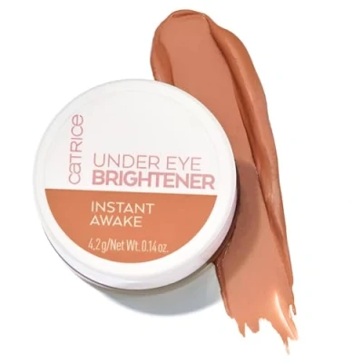 Imagen de Catrice Cosmetics Under Eye Brightener iluminador para la ojera, cuidado, iluminador, adaptación al color, natural, reluciente, 4.2 g