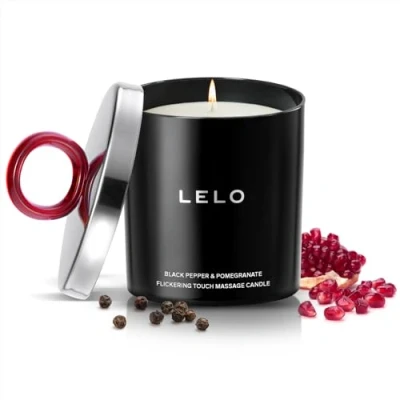Imagen de Vela para Masajes Flickering Touch de LELO, Se Convierte Aceite Masaje, Perfumada, Masaje Corporal, Tratamiento Lujoso la Piel, Aroma a Pimienta Negra y Granada