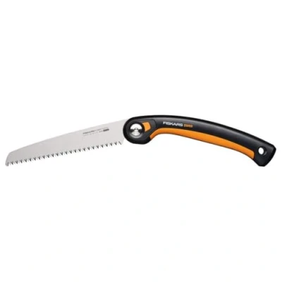 Imagen de Fiskars Sierra plegable Plus, Para troncos y ramas gruesas, 3 posiciones de corte, Hoja afilada Power Tooth, Dientes gruesos, Longitud la hoja: 21 cm, Negro/Naranja, SW69, 1067553