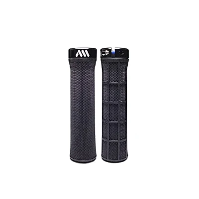 Imagen de All Mountain Style Puños Bicicleta Montaña Modelo Berm Grip Ligereza y Diseño para tu MTB Se adaptan a Todos los Manillares El Accesorio Ideal BTT
