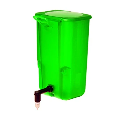 Imagen de Bebedero para conejos 1000 ml plástico, verde