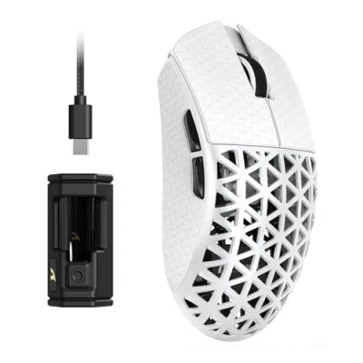 Imagen de ATTACK SHARK R5 Ultra Ratón Inalámbrico Para Juegos De Alta Velocidad Fibra Carbono, Ultraligero 39g, Lija, 2.4G/BT/USB C, Sensor PAW3950MAX, Tasa Sondeo Inalámbrica 8KHz, 42KDPI, Win/Mac Blanco