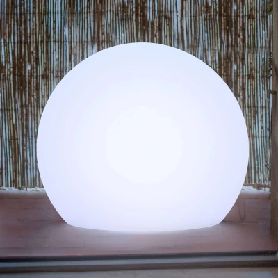 Imagen de Buly Lámpara de exterior blanca Ø60 cm New Garden diseñada por
