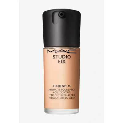 Imagen de MAC Studio Fix Fluid Base de maquillaje SPF 15 NW13