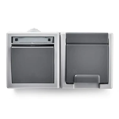 Imagen de FAMATEL Conmutador + Base enchufe de empotrar Serie Aquant 55 IP55 Protección Infantil este es a prueba agua Fácil instalar producto Aluminio Gris