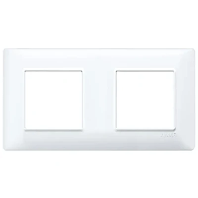 Imagen de Vimar serie plana Placa 4 módulo 71mm blanco