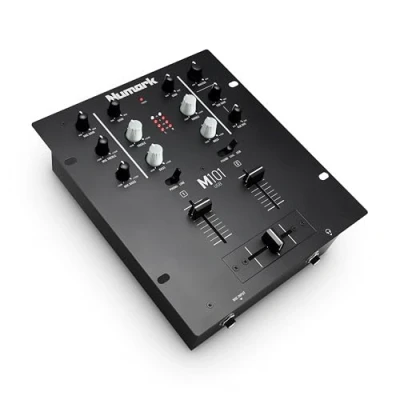 Imagen de Numark M101USB Mezclador DJ de 2 canales, montable en rack con EQ bandas, interfaz audio integrada, entrada micro y crossfader reemplazable
