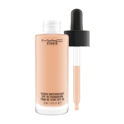 Imagen de MAC Studio Waterweight SPF 30 Base de maquillaje NW25 ml