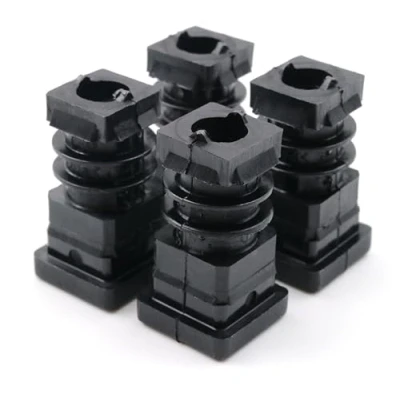 Imagen de Design61 4 tapones roscados de tubo cuadrado 18 x mm 1,5 2 con rosca interior M8, 100791047038001