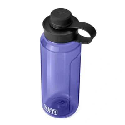 Imagen de YETI Yonder Water Bottle with Tether Cap, Ultra Marine Violet, 34 oz (1 L)