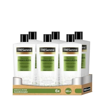 Imagen de Tresemmé Acondicionador Nutrición Ondas &amp; Rizos Con Aceite De Coco 685 ml x 6