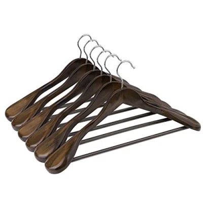 Imagen de SONGMICS perchas para trajes, de madera maciza con extremos anchos, barra antideslizante pantalones, juego 6 atuendos, camisas, abrigos, chaquetas, gancho giratorio