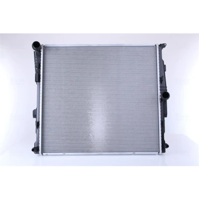 Imagen de NISSENS 60811 Radiador, refrigeración del motor Aluminio 598 558 26 Aletas soldadas BMW: X3