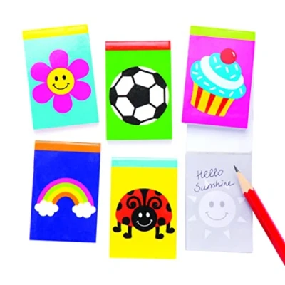 Imagen de Baker Ross AW733 Libretitas Originales (Pack de 12) Perfecto para Bolsas Sorpresa, Regalitos Fiesta Halloween, Relleno Piñata o Regalo Cumpleaños