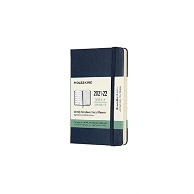 Imagen de Moleskine Agenda Semanal de 18 Meses, Bolsillo 2021/2022, con Tapa Dura y Cierre Elástico, Tamaño 9 x 14 cm, Color Azul Zafiro, 208 Páginas