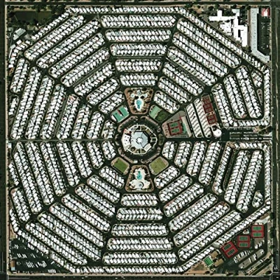 Imagen de Strangers To Ourselves [Vinilo]