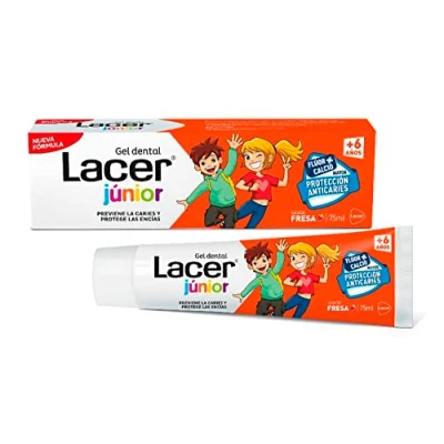 Imagen de LACER JUNIOR Gel Dental Infantil 75 ml, para Niños a Partir de 6+ años, Sabor Fresa, Previene la Caries, Fórmula Flúor Más Calcio, Cuida los Dientes Leche