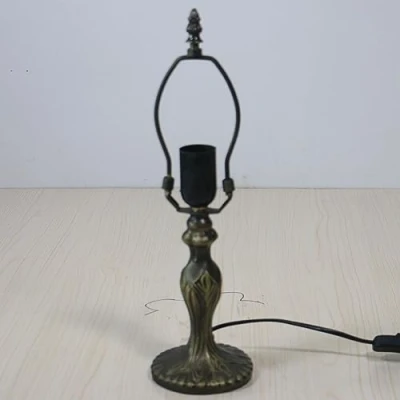Imagen de BOTOWI Reemplazo de la Base lámpara Mesa Tiffany, Solo Luces Escritorio 15 &quot;de Altura Romana Bronce aptas para Pantallas vidrieras Estilo Tiffany 8 Pulgadas,Resin