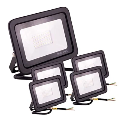 Imagen de Popp® Floodlight LED Foco Proyector para Exterior Negro 30W, luz fría 6000K, Eficiencia Luminosa 95LM/W, Protección contra Sobrevoltajes, Resistente al Agua IP65(30W 6000K 5 und)