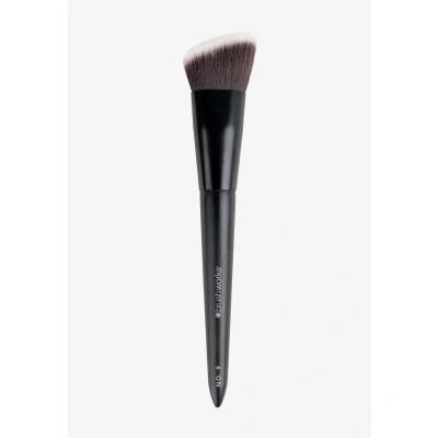 Imagen de Brushworks No. 9 Angled Flat Top Foundation Buffing Brush