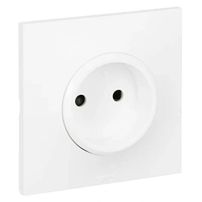 Imagen de Legrand leg91331 Neptune toma de corriente sin tierra, 3680 W, 230 V, color blanco